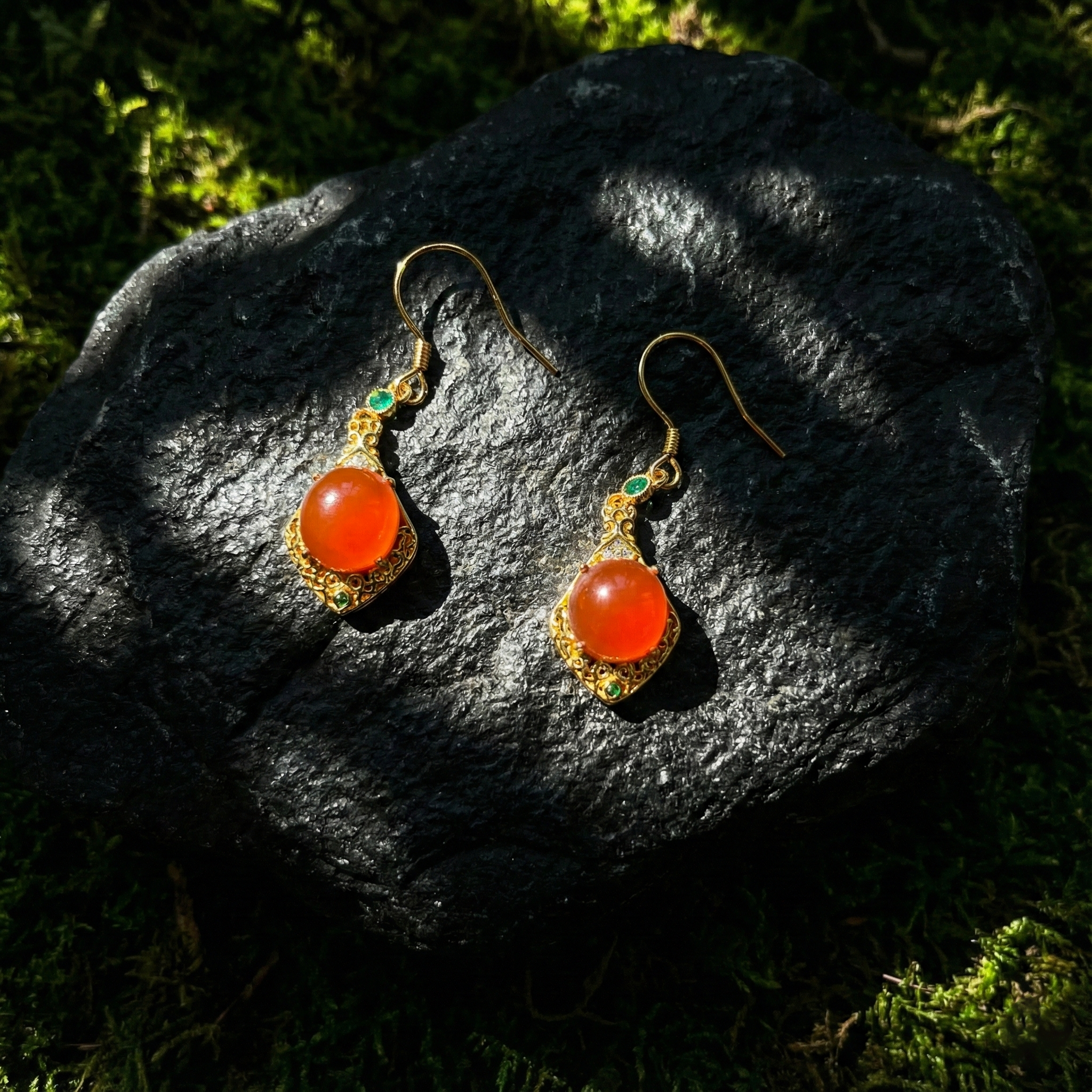 Ice Red Agate Inlaid Drop Earrings B