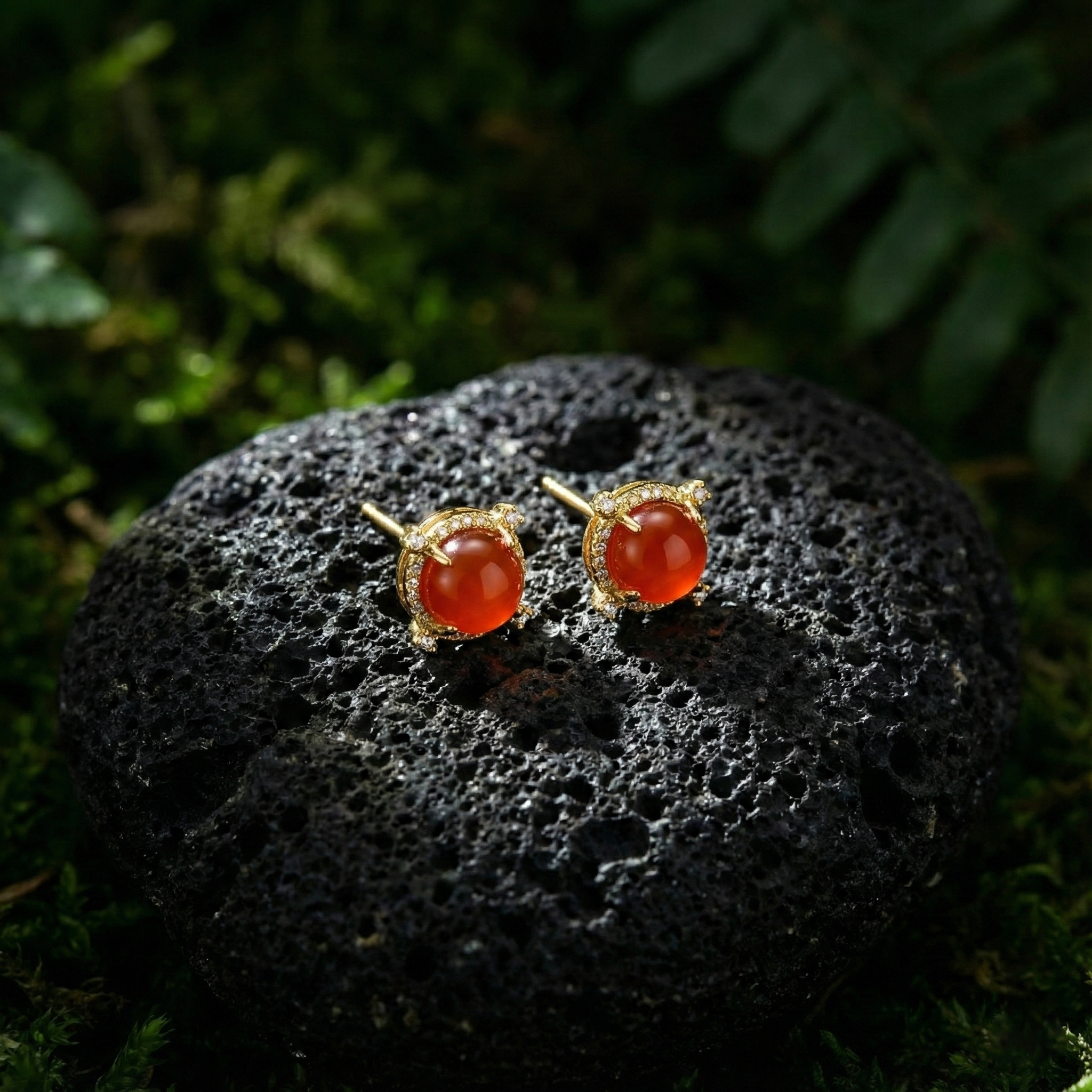Ice Red Agate Inlaid Stud Earrings